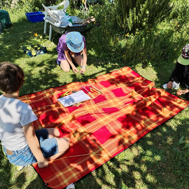 Animation outils de jardin